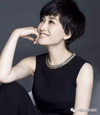 演员安嵘简介,光影交织下的璀璨星途